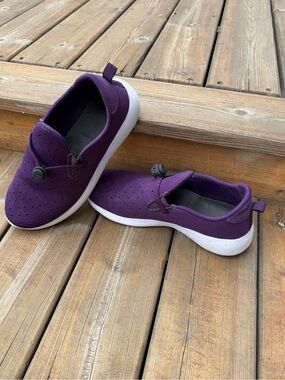 Lightweight Slip-On Sneakers